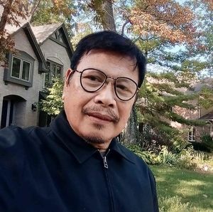 Meet your Posher, Raymond